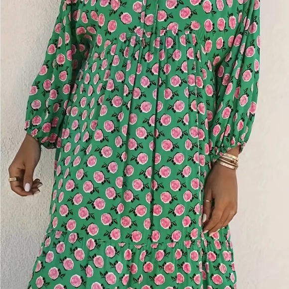 Women’s Dress size Medium brand new never worn - Picture 2 of 7